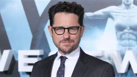 JJ Abrams: Bilim Kurgu ve Gizem Filmlerinin Vizyoner Yönetmeni